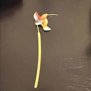 Hummingbird Themed Bookmark - Reading Gift Gold Tone Bookmarker